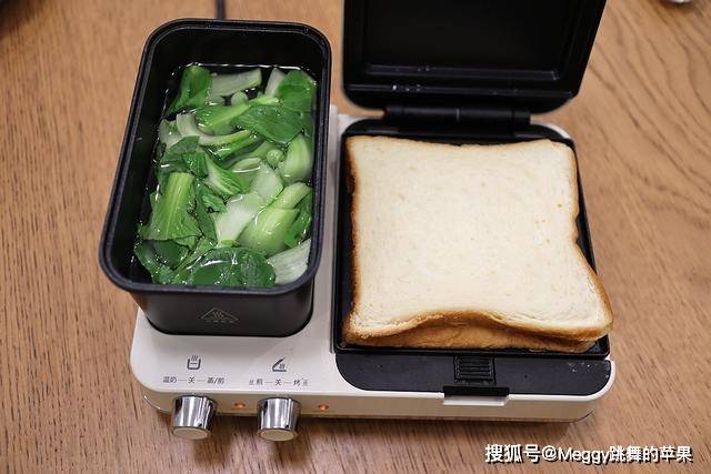 【三明治】有菜有肉有汤,吃饱喝足抹抹嘴,开心上班,10分钟搞定老公的早餐
