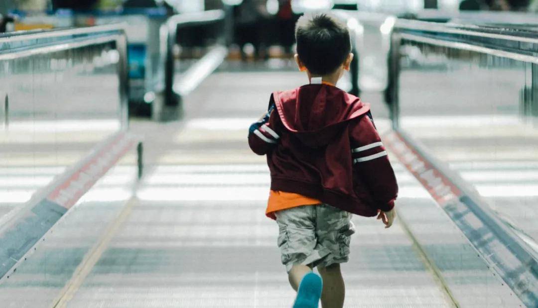 几个月可以查出自闭症 1d20f870b10747adb4313bac4cae8a00.jpeg