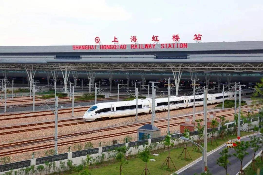 香港怎么到深圳北站 1bce7e4b6e224daab3526565de7519de.jpeg