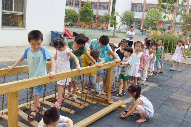 孩子|为何不开学孩子都不爱生病了?家长应该得到启发儿科“遇冷”