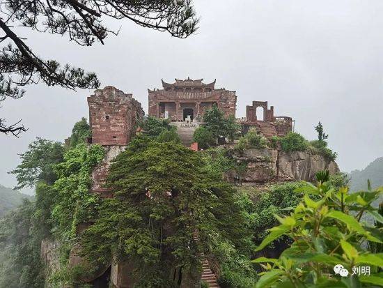 新湘行集:桃源星德山,山巅有"神仙"_常德