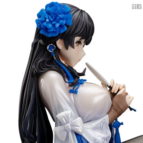 freeing推出《少女前线》玉玲珑版95式1/4手办