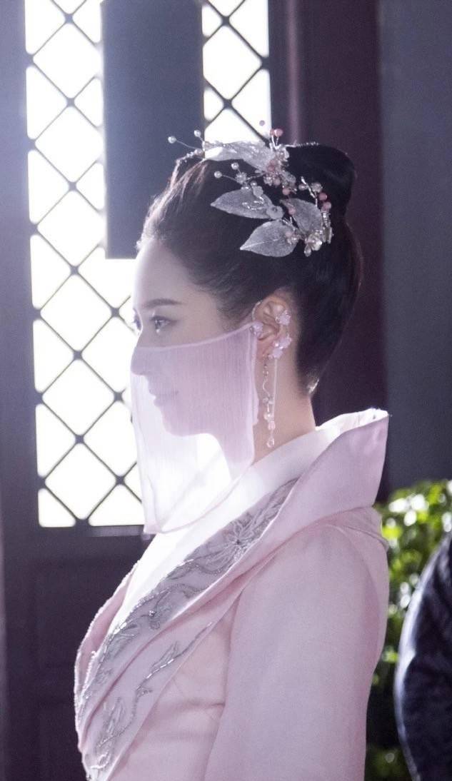 陈钰琪虽然古装很美,作品反响都一般,还和男主都没有cp感