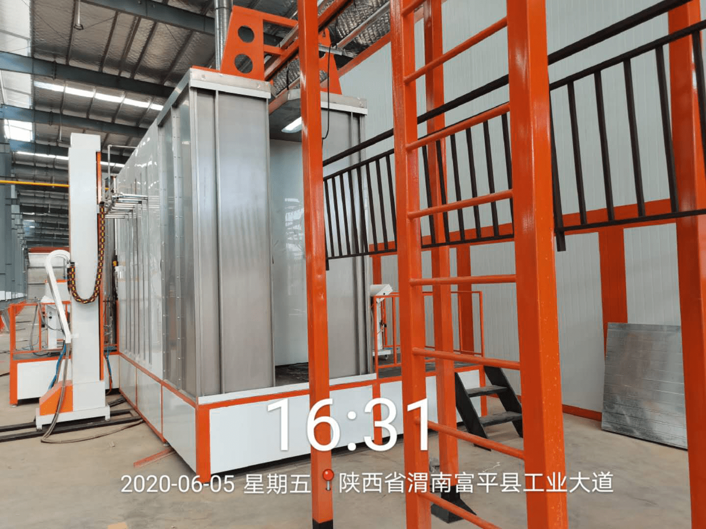 斯普瑞|江苏斯普瑞护栏粉末喷塑设备厂家YT280H系列开启护栏涂装行业新步调！