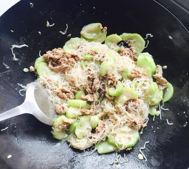 做什么菜可以吃好几顿 abcff01678904cdeb22b986d8f58ce51.jpeg