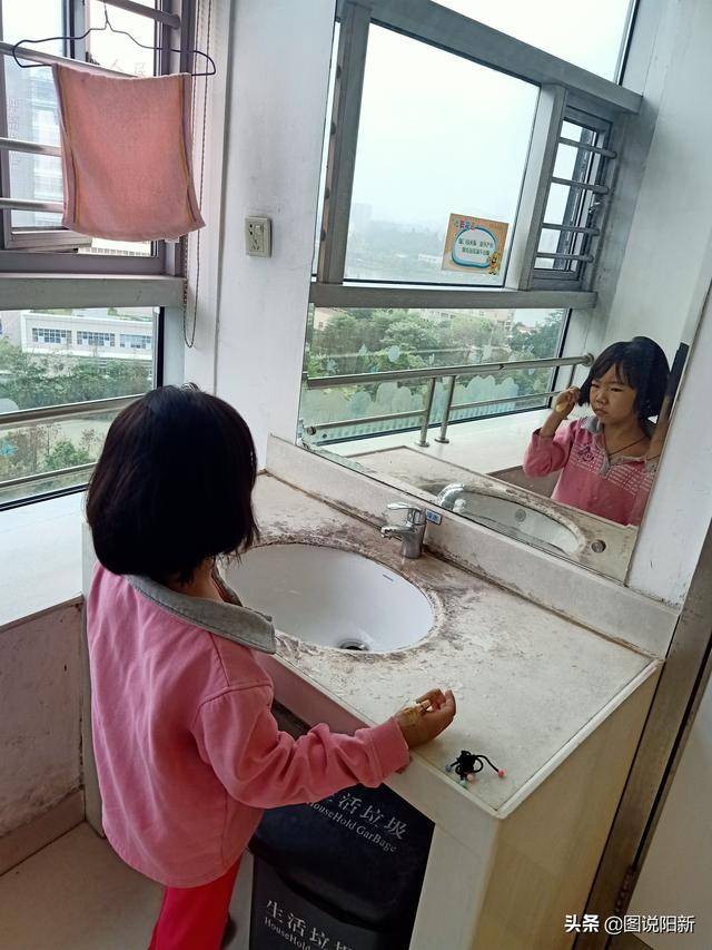 伍梅|女孩出生4月患重病，痛心父母做志愿者以身说法孕检没查这个