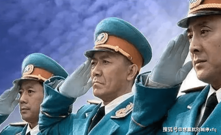 什么样的人能当团长 29ddcd26999244adb15869ac998d42f3.png
