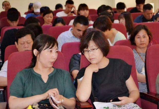 高考选专业，多数父母会参与其中，这四大误区不能碰，会耽误孩子
