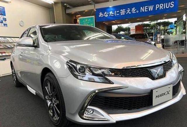 丰田锐志再次复出海外版曝光后驱v68at比es帅多了