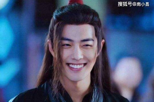 肖战力压鹿晗夺金扫帚影帝，两大顶流比拼演技