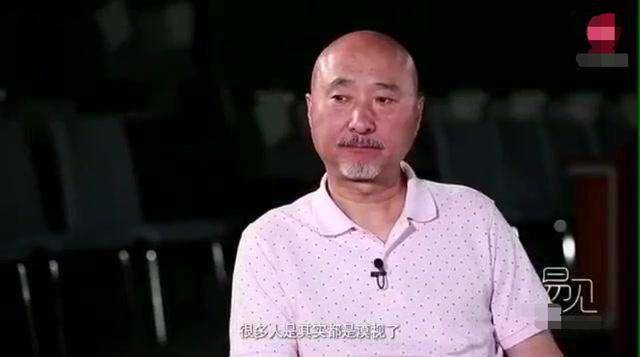 春晚小品“鼻祖”陈佩斯，惹恼央妈隐退22年，如