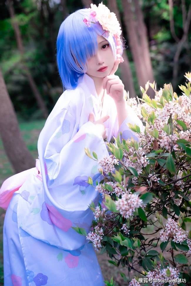 cos:从零开始的异世界生活-浴衣蕾姆