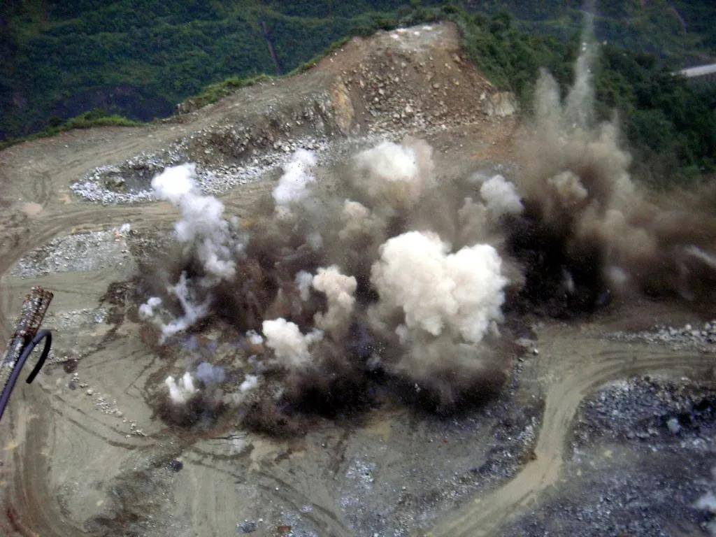 砂石矿山处于"机遇和挑战并存"时期,中小型砂石矿绿色矿山建设困难