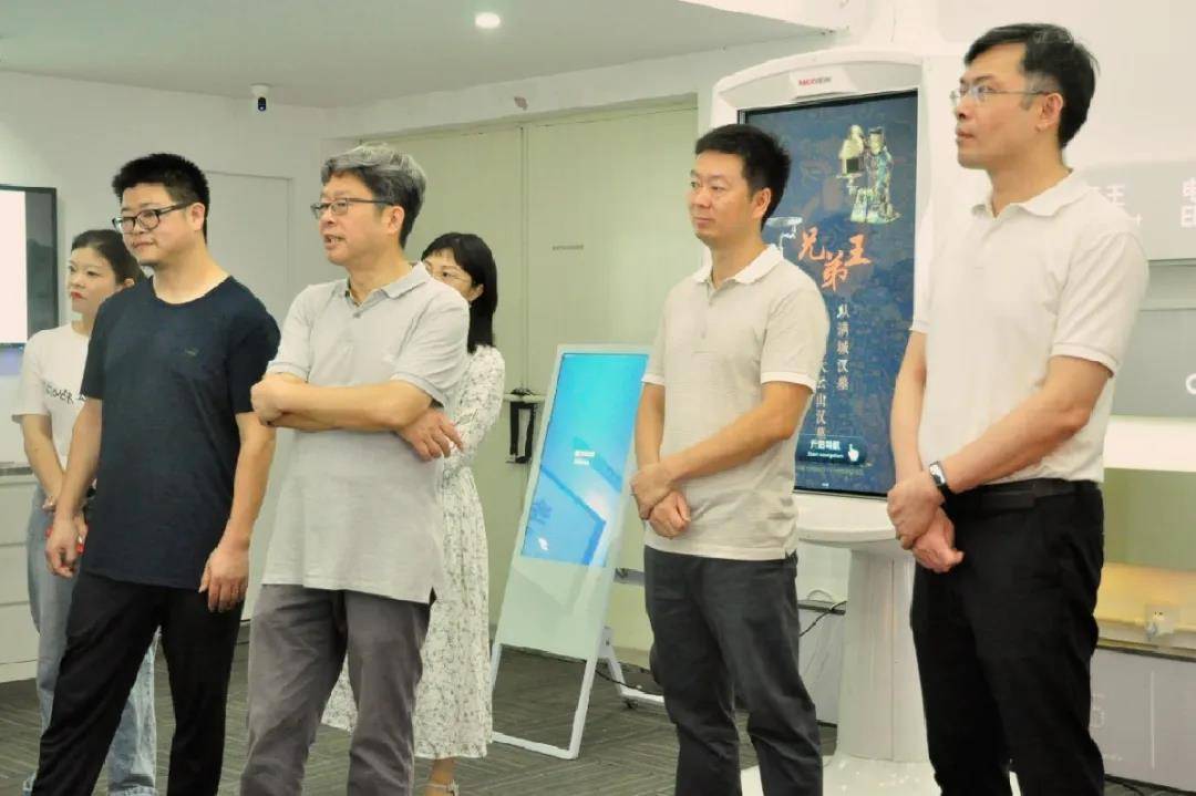 拱墅区人大常委会党组书记吴才敏一行视察元谷和睦园