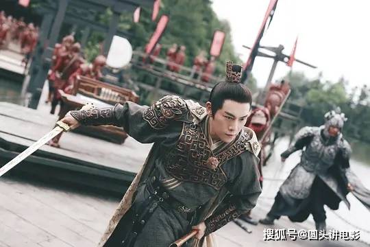 实力派|原创一口气12集!继《隐秘的角落》后,秦昊又一新剧热播获好评