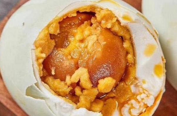 海鸭蛋是啥 77546e2dd408417e9dccd14fc65b3535.jpeg