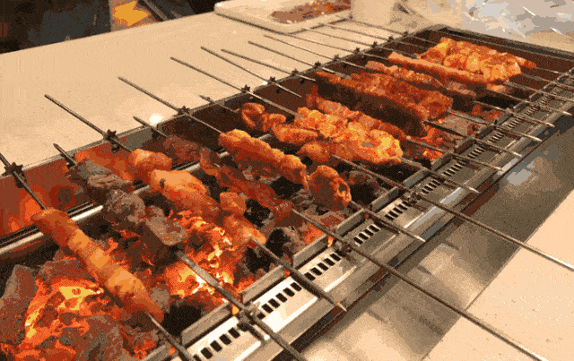 烧烤店|先看看这篇你再去！夏天想撸串