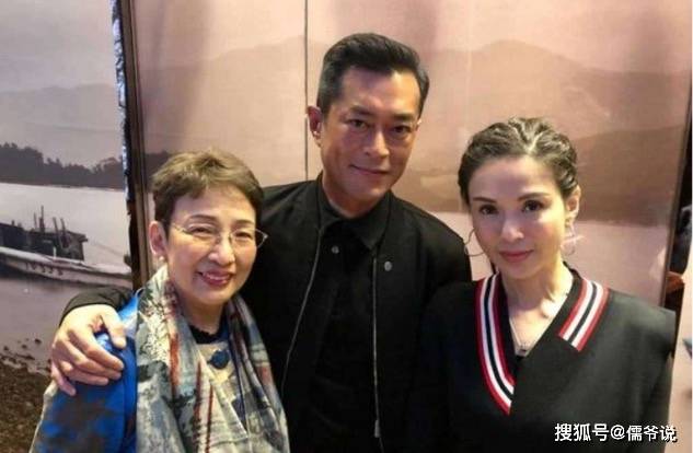 港媒称古天乐摆八公鸡阵转运，更听信风水师，