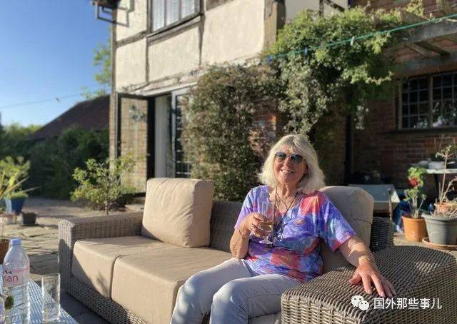 抽奖|女子价值880万大别墅拿来抽奖，还送2万平方米土地