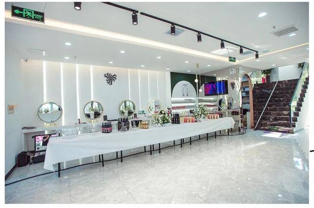 造型|临沂A.T造型南坊店 7.4开业！向全城300店进发