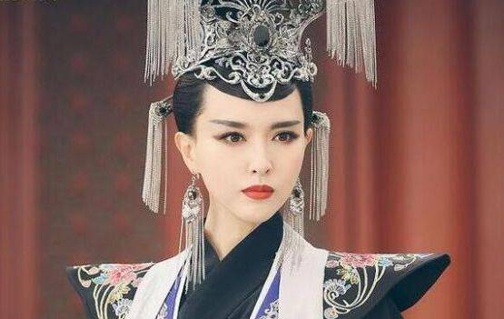 唐嫣|古装剧中的“黑天使”，唐嫣霸气侧漏，陈数成熟有气质，还有她
