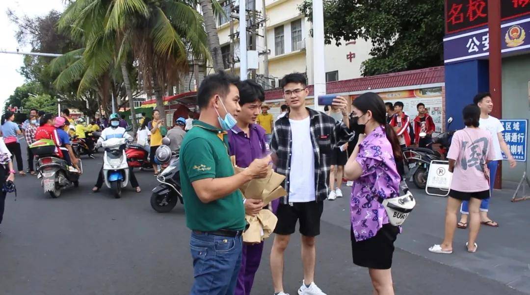 海南儋州高考2020成_2020高考结束啦!儋州考生“开心到飞起”!评卷工作将(2)