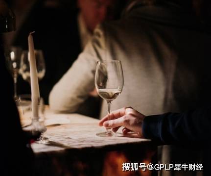 存款|酒鬼酒获农行7千万赔偿 1.126亿资金收回后6年的损失怎么算？