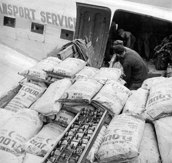 伟大的“空中大力神”:它是现代运输机的“爷