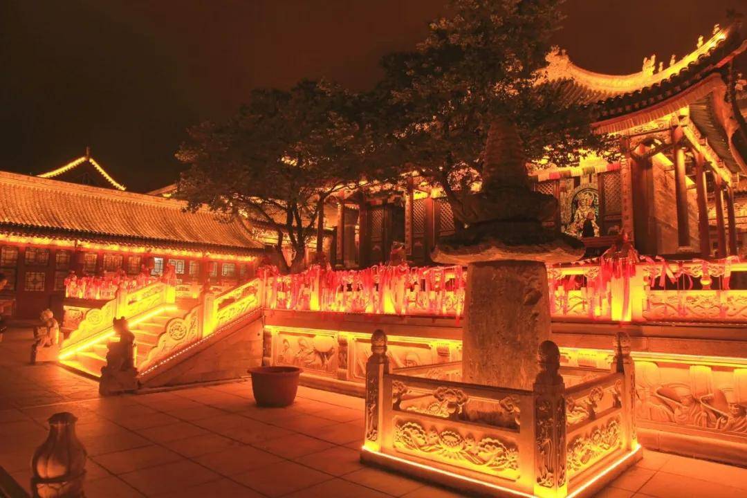 听说来五台山这个网红寺庙打卡,就能称霸盆友圈