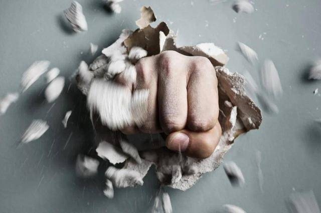 消息资讯|原创泡泡玛特用赌博思维收割95后,年营收3年翻9600%,1个娃娃赚4亿