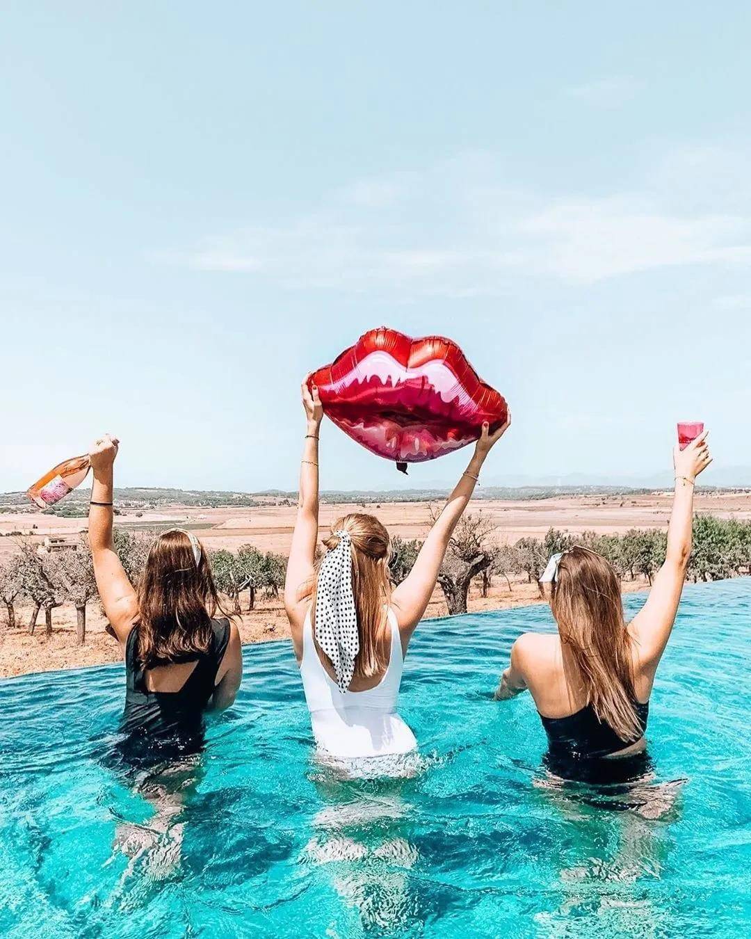 消息资讯|夏日ins风的高颜值“Rosé ”起泡酒 随手一拍就是大片！