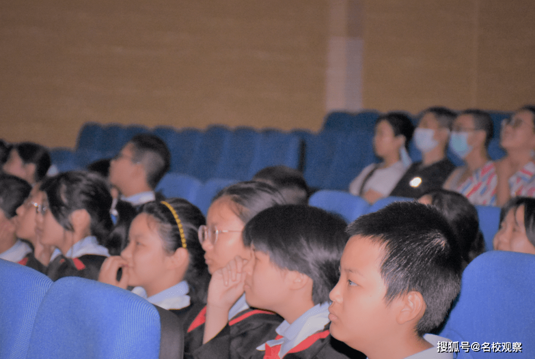 为梦想加冕，向未来启航！乐至博骏公学小学2020届毕业典礼隆重举行！