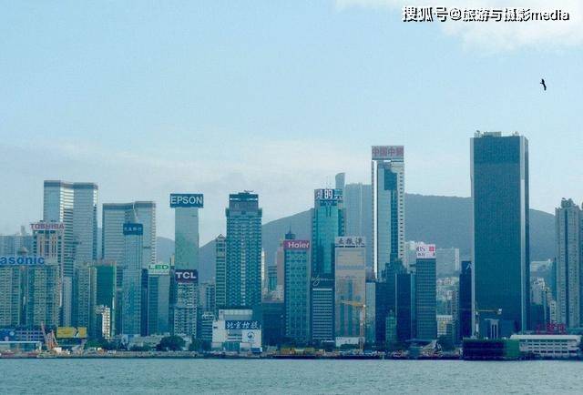 香港最繁华的是什么区 21e4de9ea82744d6888ffddd61eb16ef.jpeg
