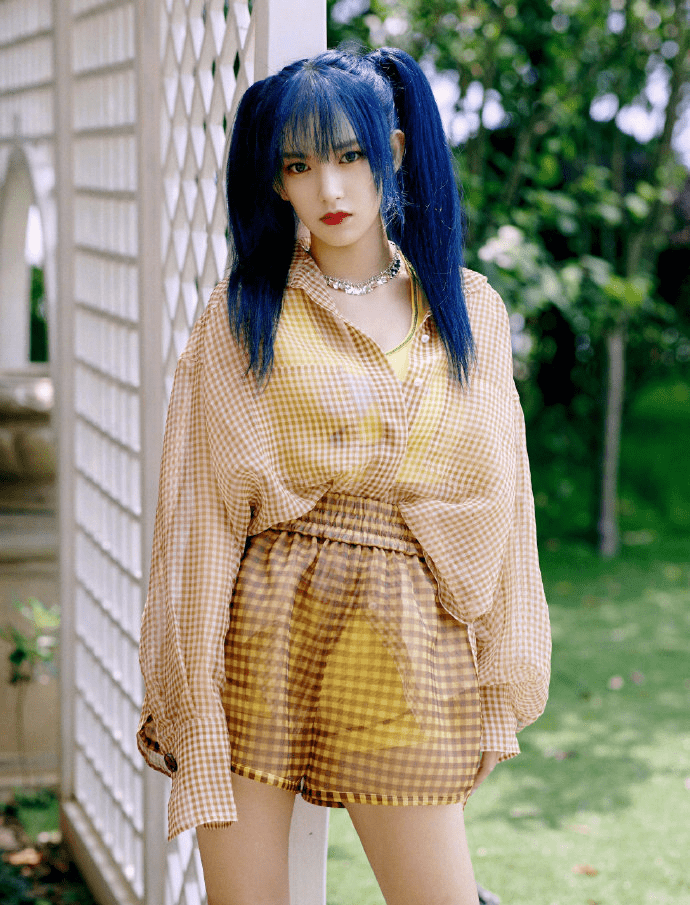 芭比|程潇换个发色美到爆棚，沈梦辰渐变染惊艳，快get爱豆的神仙发色