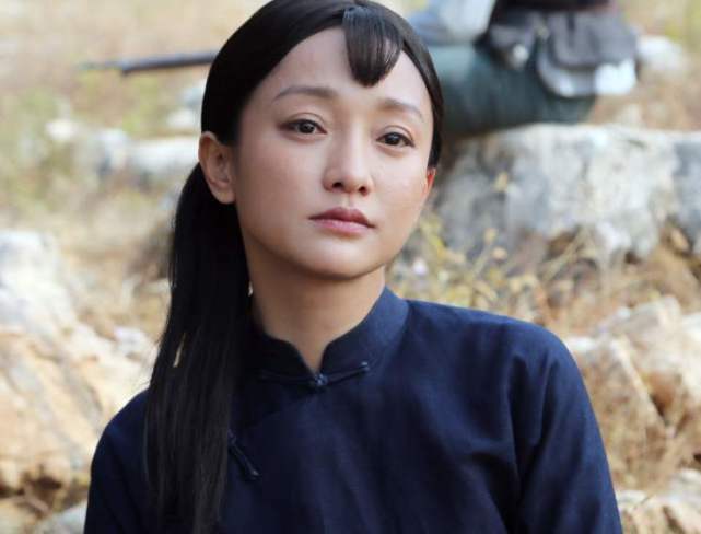 与高圣远婚姻关系成谜！周迅自曝生活悲观，已