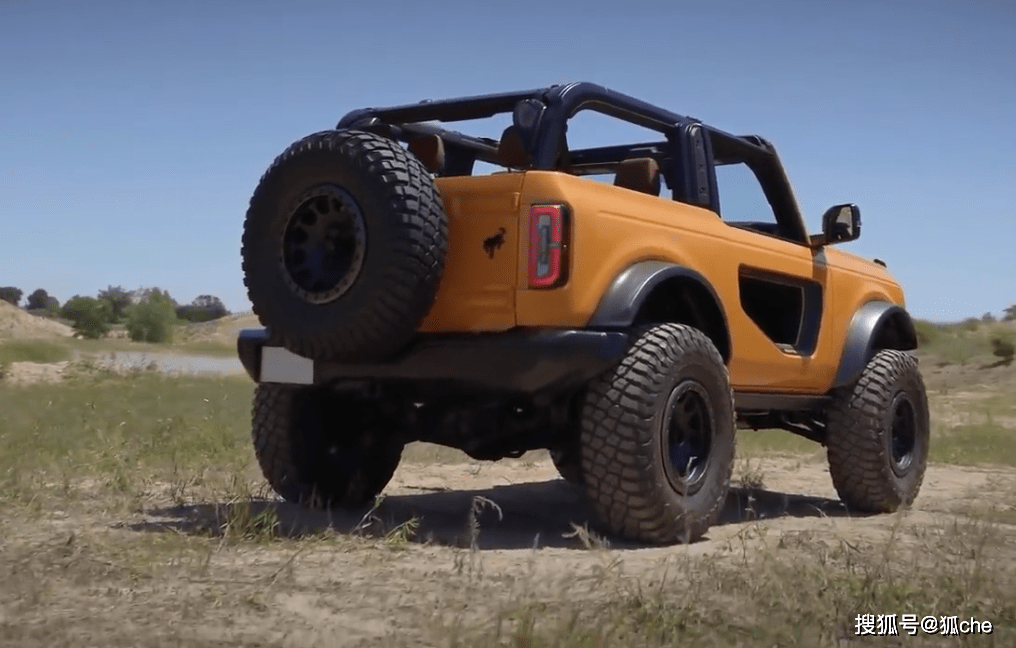 福特全新bronco2door这匹烈马将挑战jeep牧马人