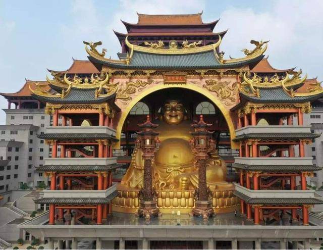 广西最"神秘"的寺庙走红,耗资近20亿建成,建造者至今成谜