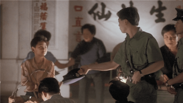 观点评论|1991年，向华强投拍《雷洛传》，丑化颜雄，只因吕乐是他的亲戚