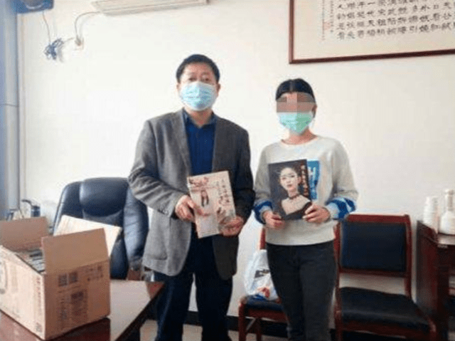 神童|一天写2000首诗？“神童少女”还是3家品牌创始人，面对网络质疑其父回应了