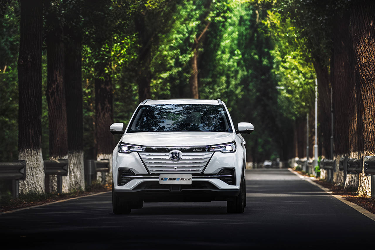 长安cs55 e-rock上市,补贴后15.99万起,最大续航605km_手机搜狐网