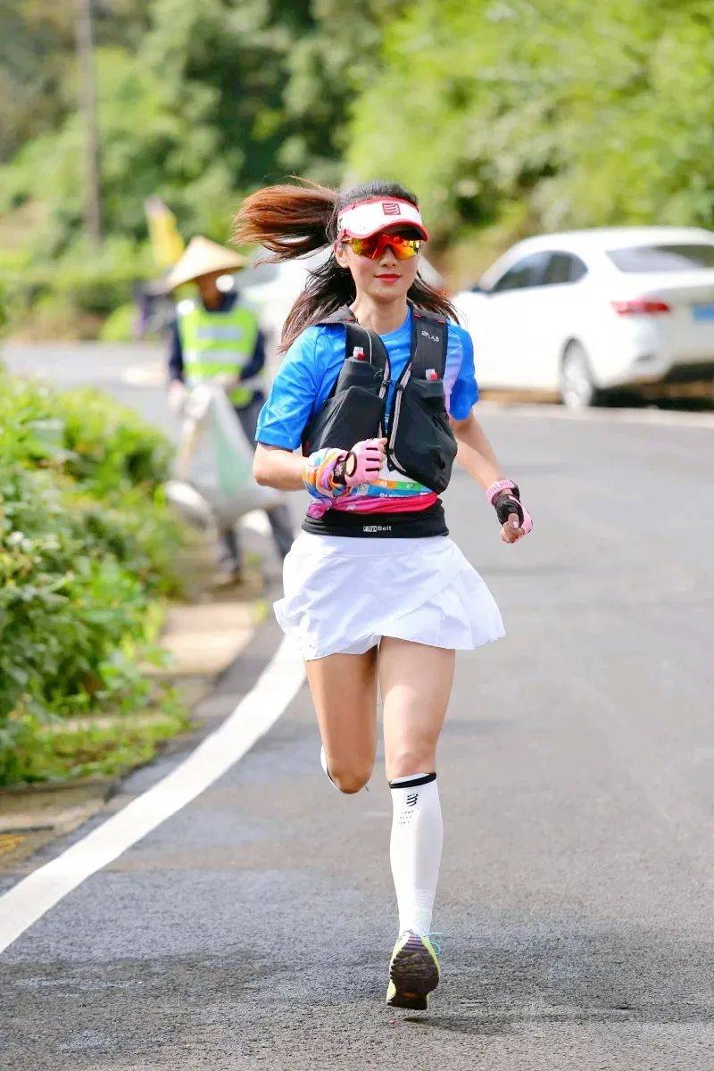 姐姐|为爱奔跑，C位出道 | 国内首个运动姐姐团即将诞生