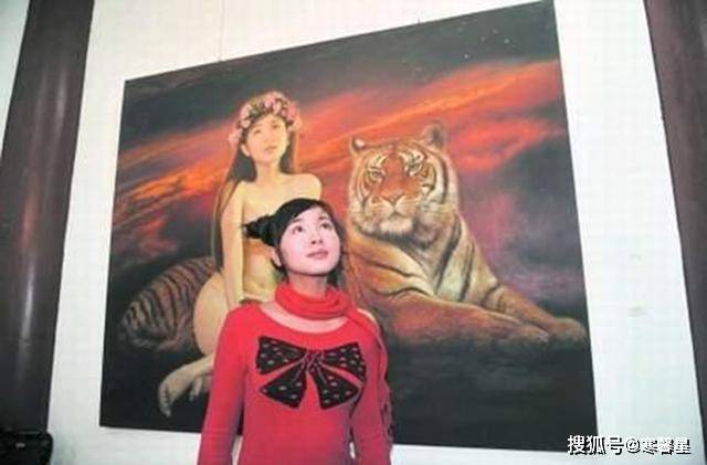 女儿模特父亲画画,李壮平父女遭众人批判:有违伦理,纯属炒作