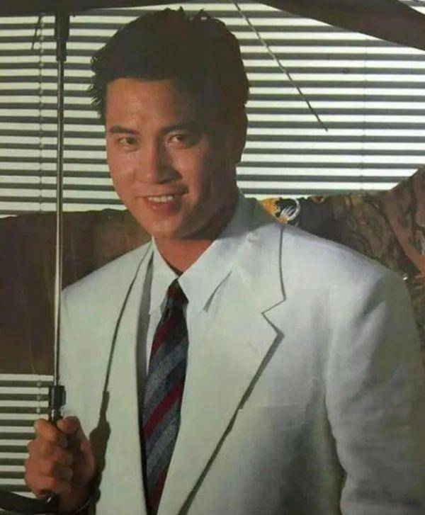 万梓良"骗"了观众43年,你以为他是"黑道大哥",幕后不为人知