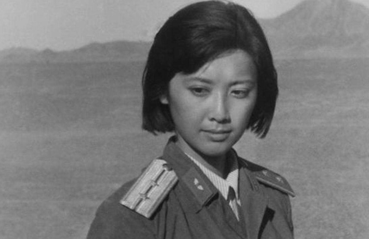 1952年出生被称为中国第一美女,现已68岁高龄,近照依旧美丽动人