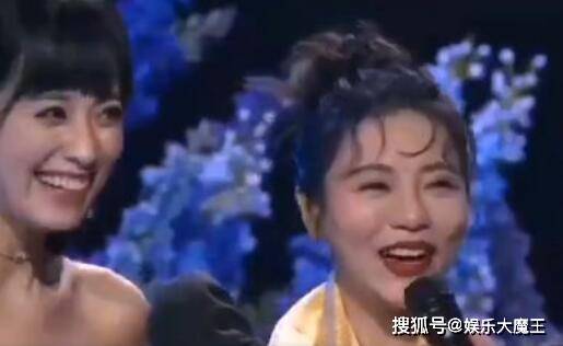 风云榜主持人因内涵丁当登热搜，被扒不止一次