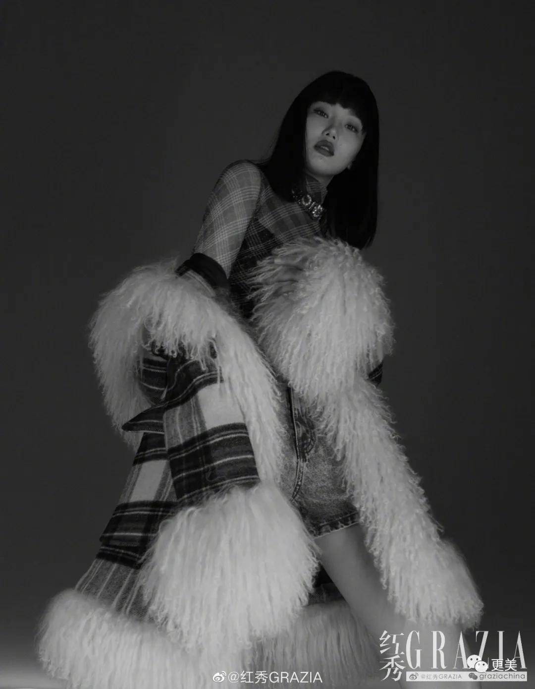 香奈儿|热巴新脸又没法看了,纯天然的她却被质疑用镰刀拉双眼皮?