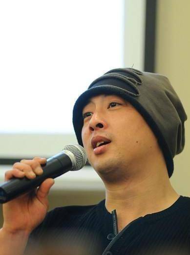 又一位男星去世!脱口秀段子手突发心梗身亡,生前数次发文语气悲观