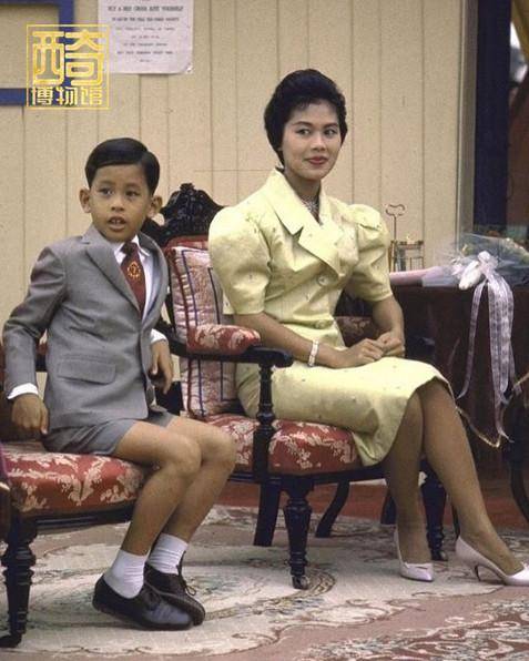 教育|飞蛾扑火？女人为何都喜欢68岁的泰王，从而导致他绯闻缠身