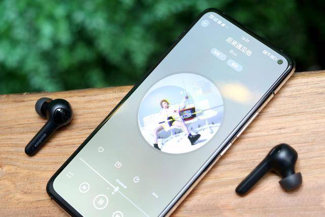 耳机|还是那个Anker，TWS耳机新品也能有40小时超长续航