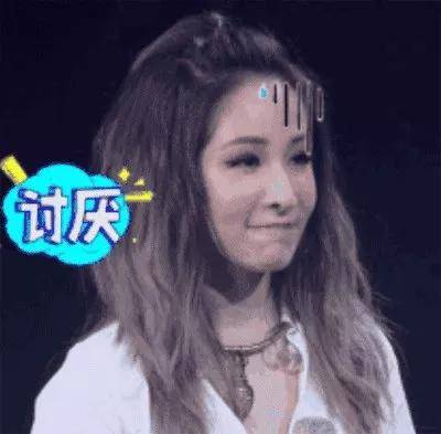 连换18男友的40岁萧亚轩恋爱还是养儿